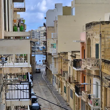 アパート Urban Chic マルサルフォーン